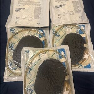 V.A.C. GRANUFOAM DRESSING MEDIUM M8275052/5  Box of 5  New